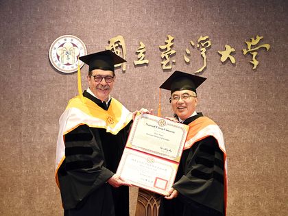 Image: Nobel Laureate Alain Aspect awarded “NTU Honorary Doctorate” and “Raymond Soong Chair Professorship of Distinguished Research”