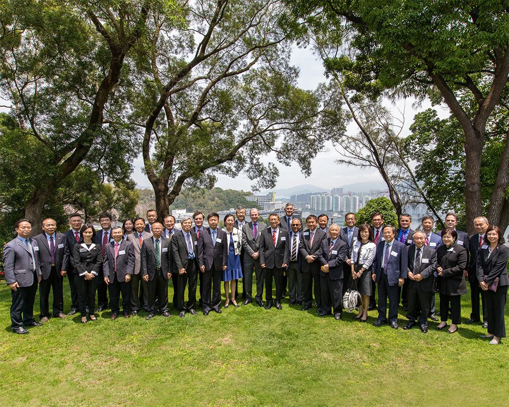 張慶瑞副校長代表臺大參加香港中文大學段崇智校長就職典禮-封面圖